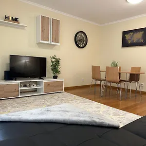 https://lido-view-holiday-apartment-funchal-madeira-9000-001.madeira-islandshotels.com